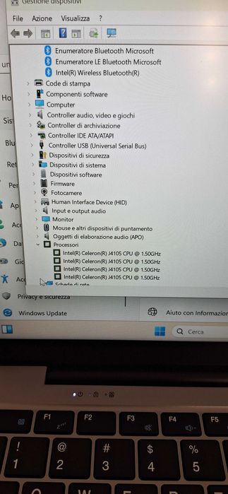 Laptop Windows 11, diagnoza, quad core, 12GB RAM, 256GB SSD, 14 inch