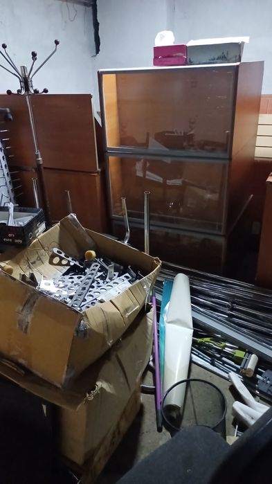 Продам эконом панели,прилавки и зеркала.