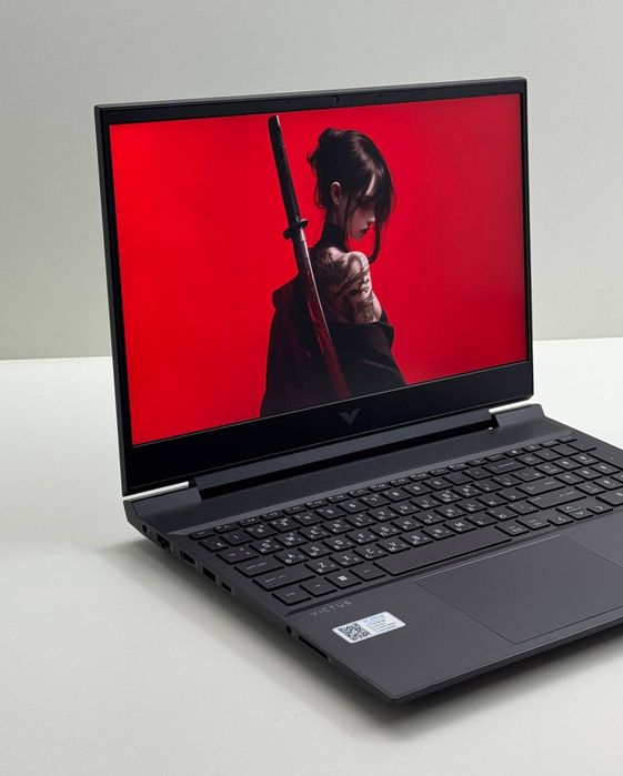 HP Victus — i7 12700H / RTX 3050Ti 4GB / DDR5 16GB /
