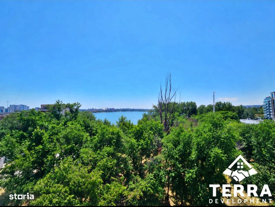 Plaja la un pas. Lacul la fereastră. Acasă începe aici — fotografia 1