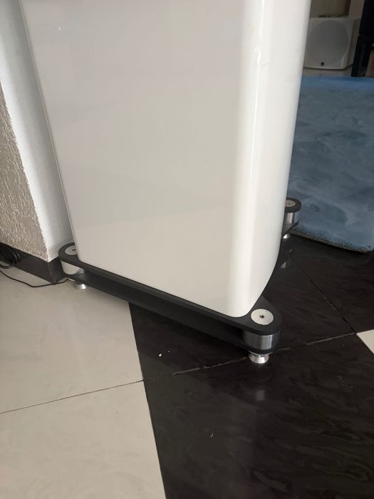 Boxe Fyne audio F704