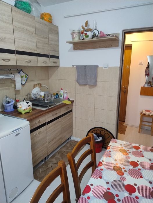 Vând garsonieră renovata confort 1