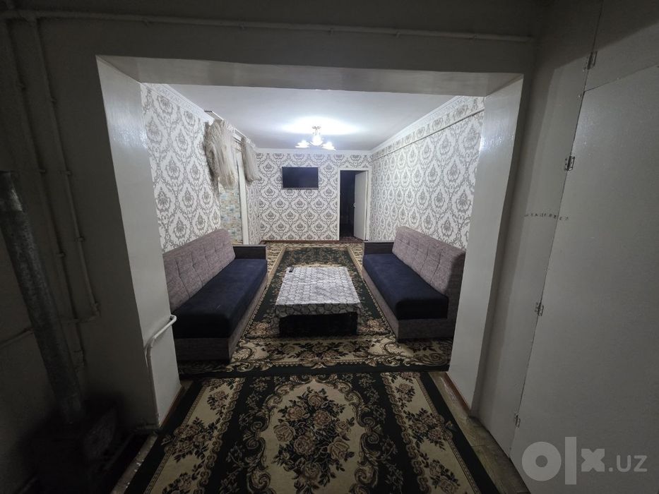 Ойбек Вика якинида 2 хонали квартира ижарага берилади