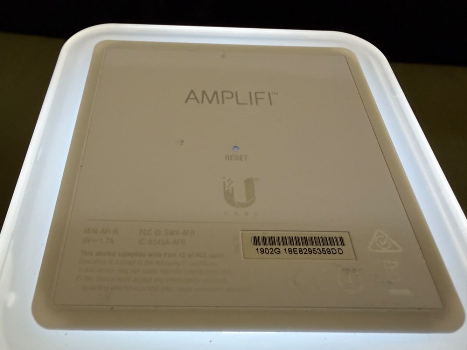 Router wireless Dual Band Gigabit Ubiquiti AmpliFi HD Mesh