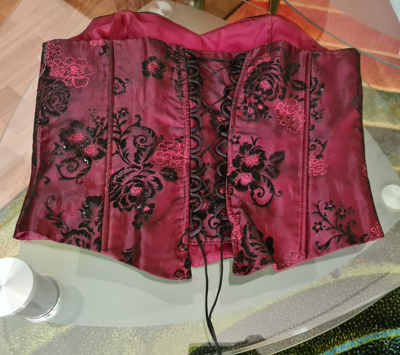 Corset deosebit marimea M