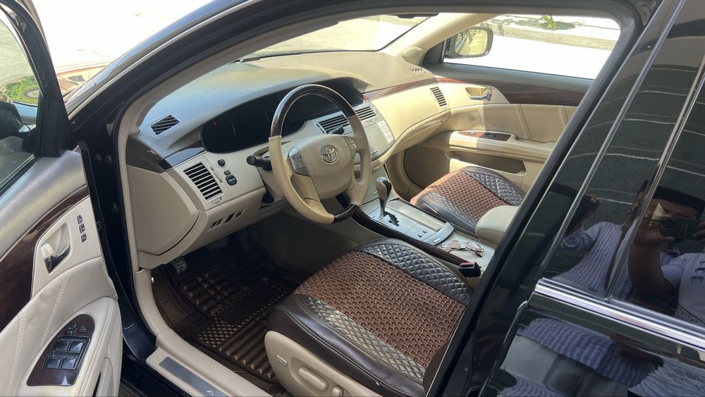 srochna Toyota Avalon