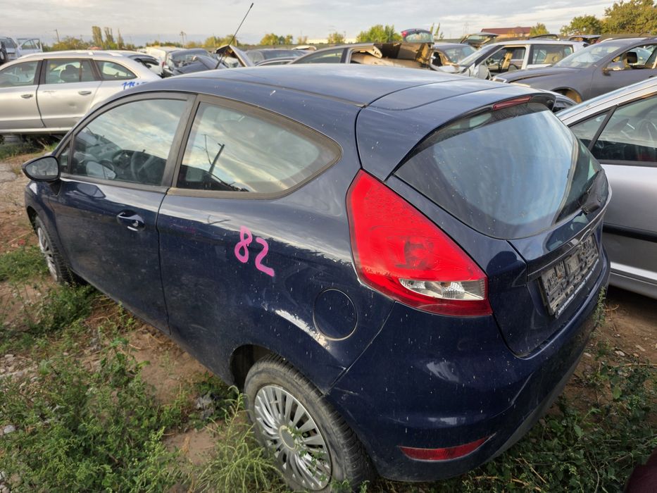 Dezmembrez Ford Fiesta 1.3i snjb 1.4 tdci 1.5tdci Piese