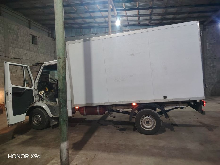 Mersedes benz 207