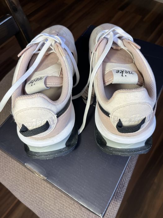 Nike Air Max Pre-Day