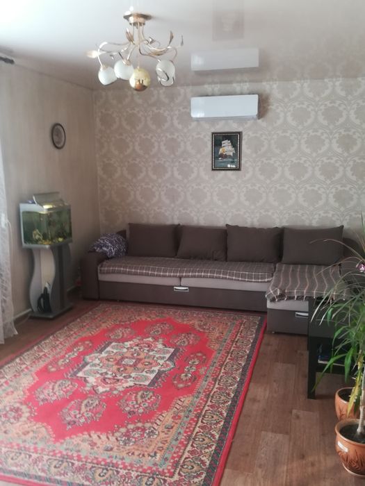 Продается дом с центральным отоплением р-он ДКМ