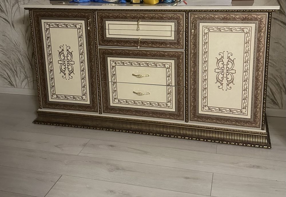 Продам Горка Палермо, комод