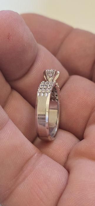 Inel 18 k diamante certificat GIA