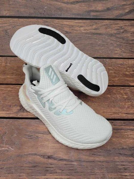 Мъжки  маратонки   ADIDAS ALPHABOOST   Оригинални  EU 41 1/3