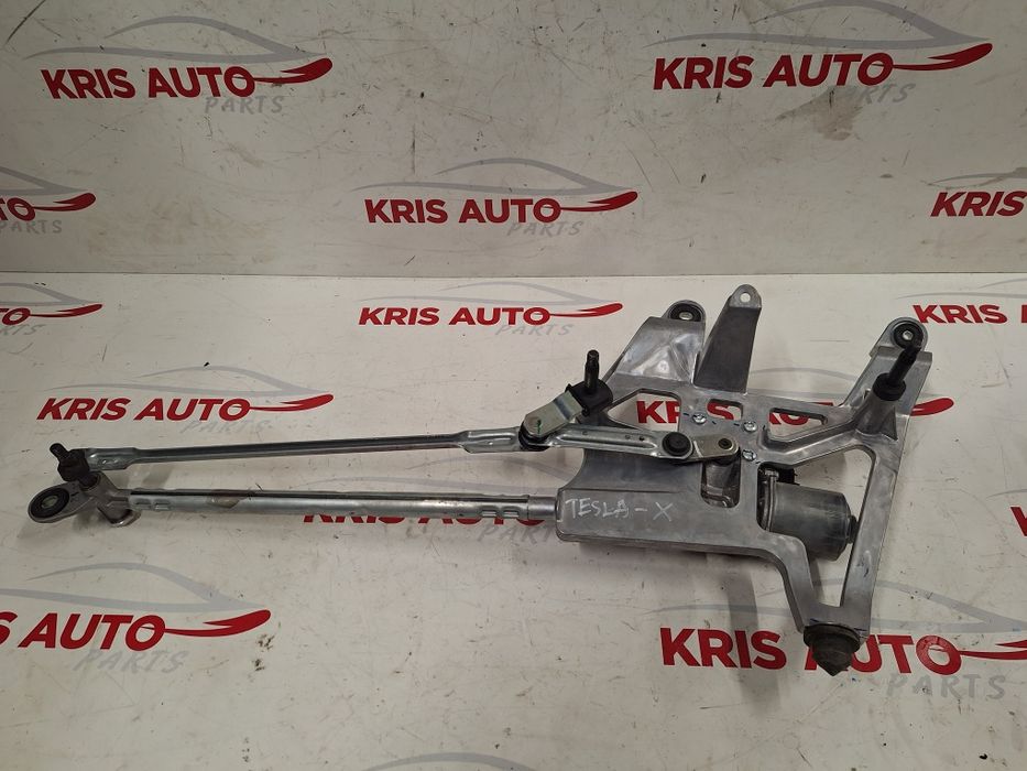 Моторче - механизъм предни чистачки Tesla X / Тесла Х 2024г.