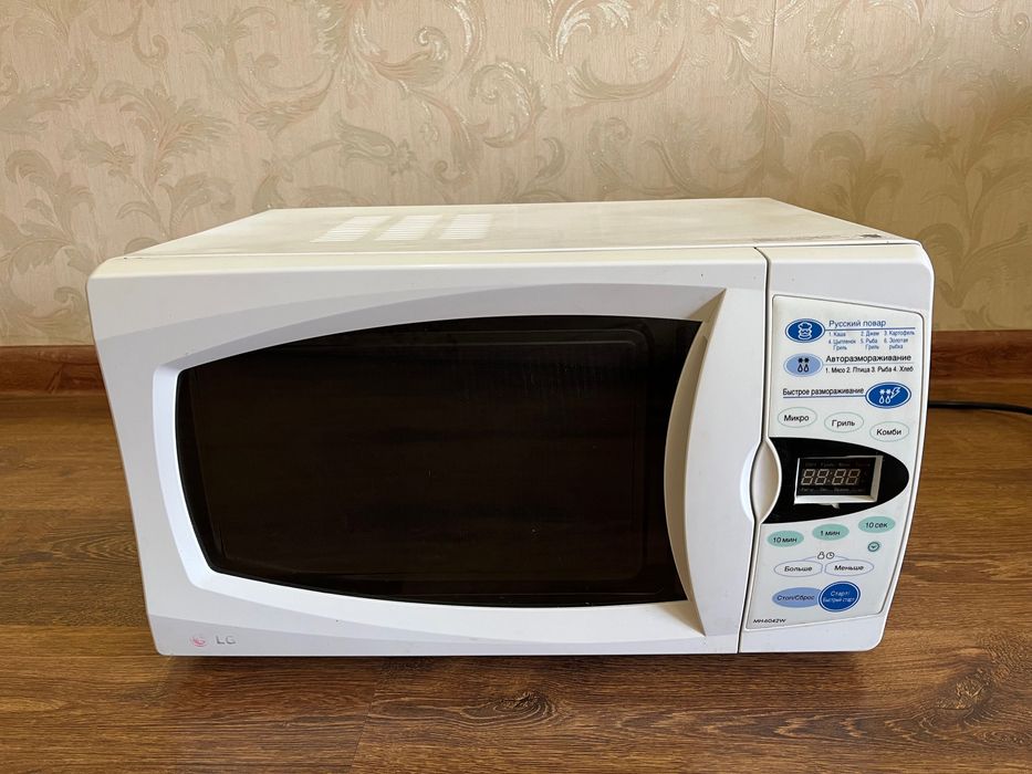 Продам микроволновую печь
