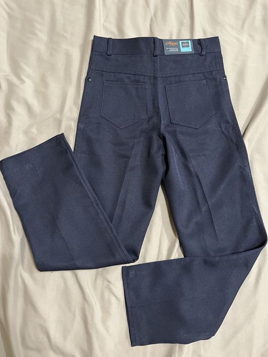 Школьные брюки на мальчика 36р