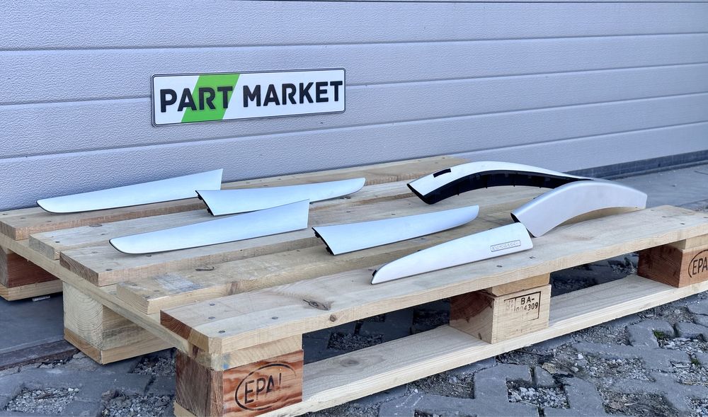 Интериорни лайсни AUDI Q5 SQ5