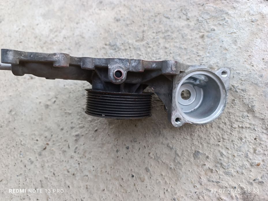 Мерседес 211  запчасти идалном состояние