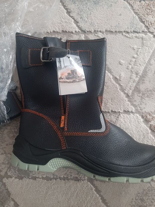 Продам сапоги рабочие