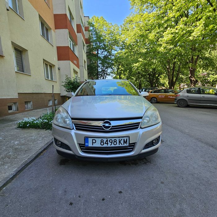 Opel Astra 1,6 бензин, 2009 г.