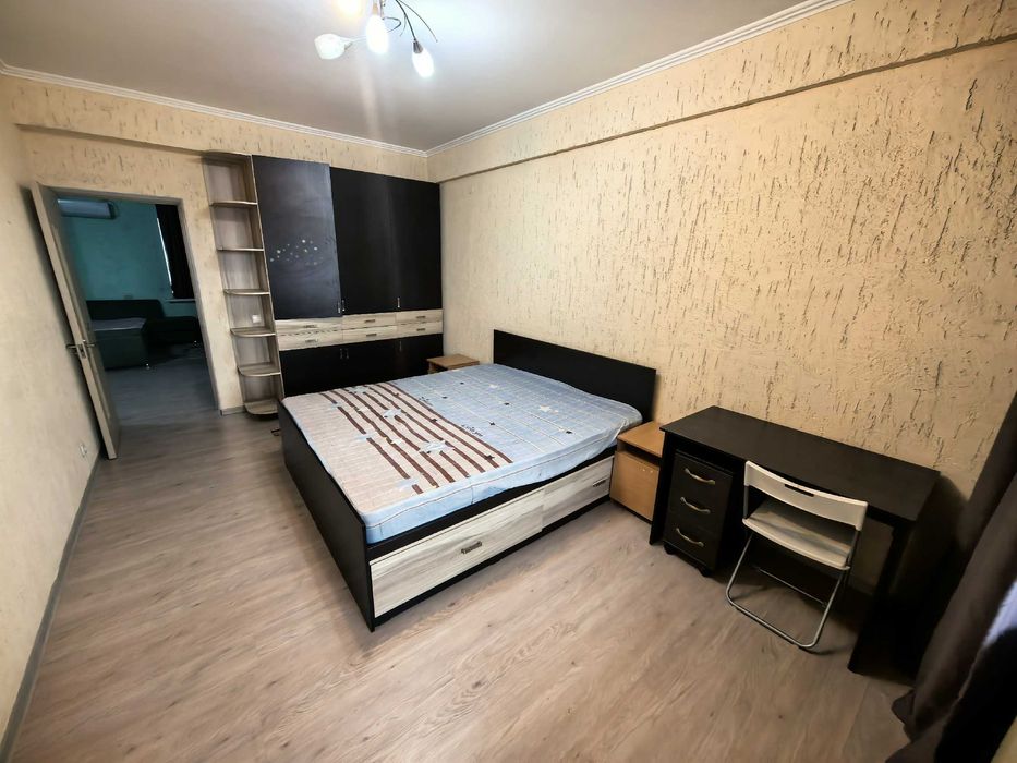 Продается 2 комнатная квартира в  третьем микрорайоне