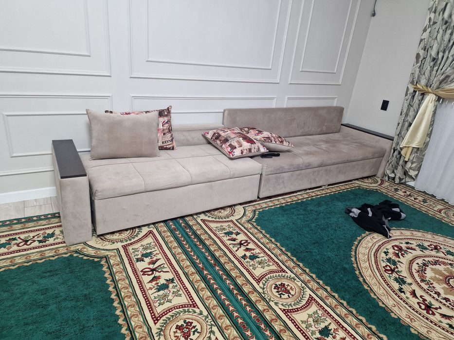 Диван б/у мебель