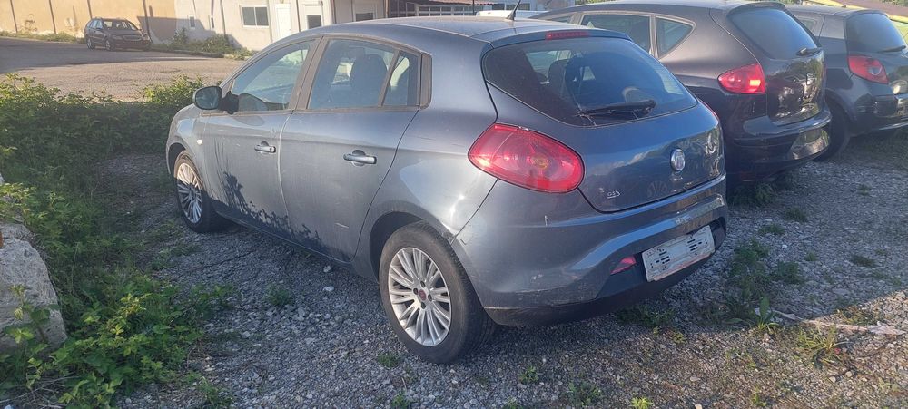 Fiat Bravo 1.6 MJTD , Фиат Браво на части!
Април 2009