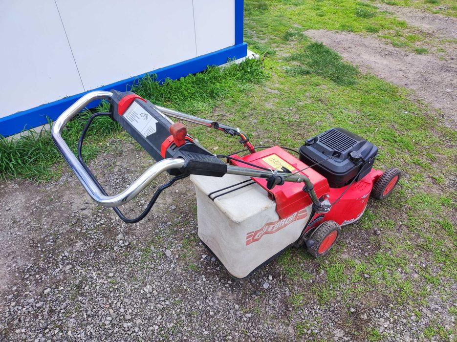 Бензинова самоходна косачка с кош Gutbrod BriggsStratton 150cm 4кс 4t 50см 33кг