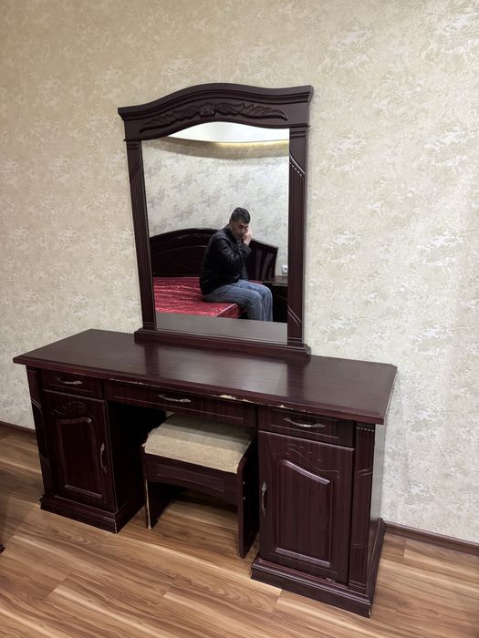 Мебель срочно уйини бушатишимз керак