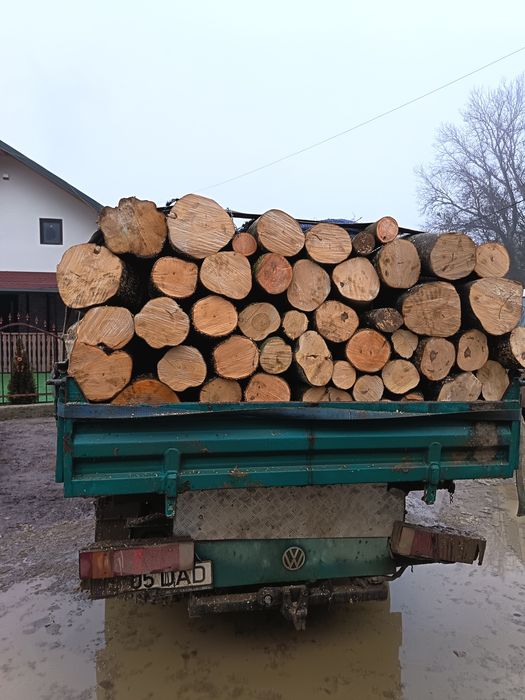 Vând lemn de foc pentru mai multe detalii