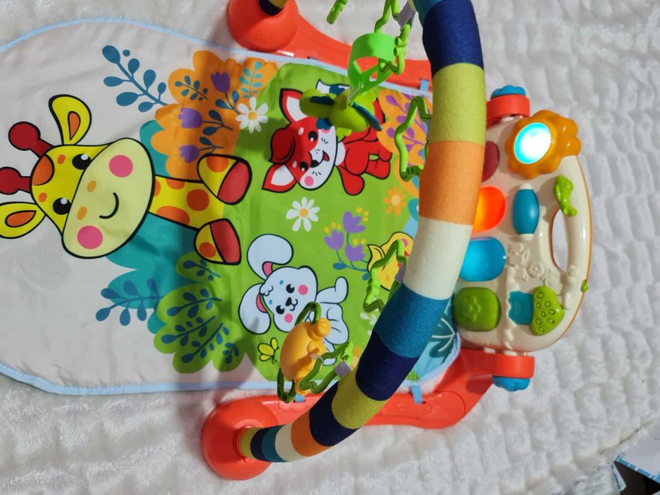 Детский развивающий коврик