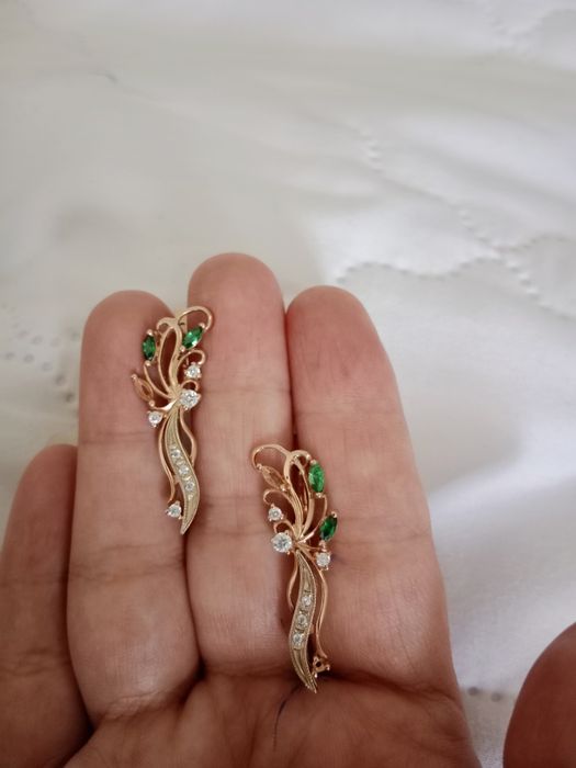 Золотые серьги 585