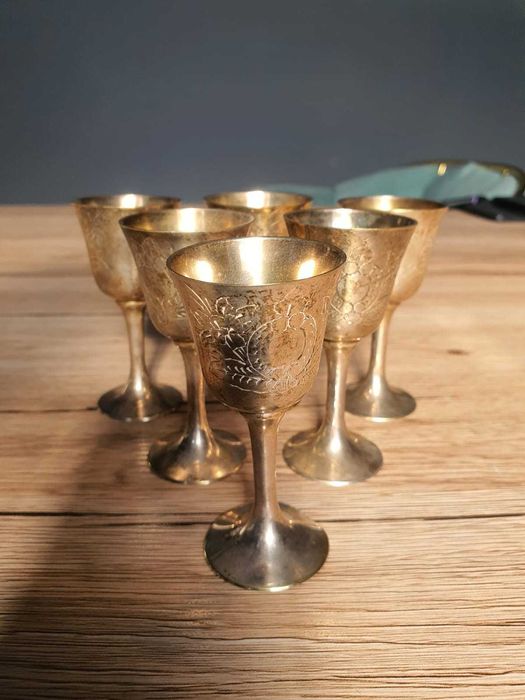 Set de 6 pahare argintate,