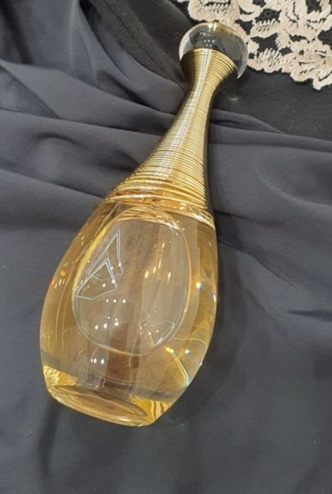 Продам Парфюм Christian Dior Jadire Infenissime.