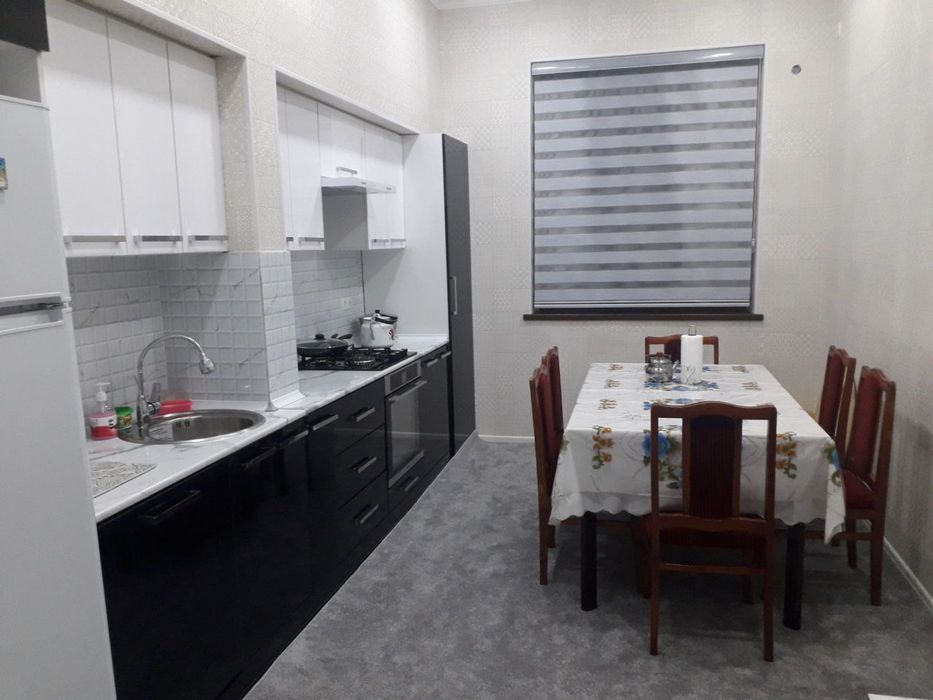 Navastroyka do’m sotiladi 3 xona