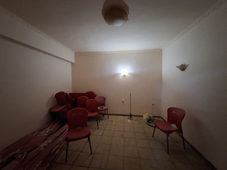 Сдается под бизнес Полуподвал Вокзал