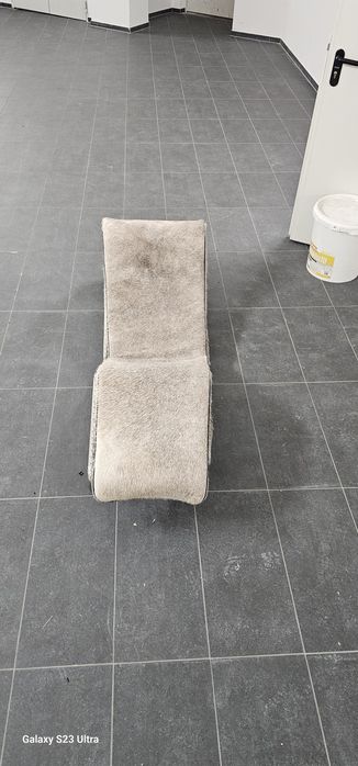 Șezlong / Chaise Lounge design premium din piele naturală & păr natural