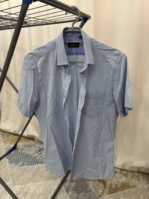 Отдам даром мужские рубашки