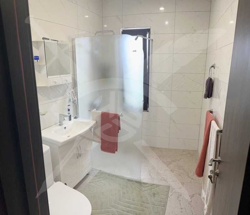 Къща - кв. Сарафово