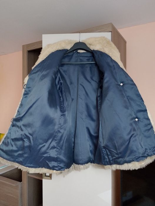 Haina eleganta din blană naturală de oaie