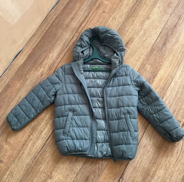 Пуховка Benetton на мальчика