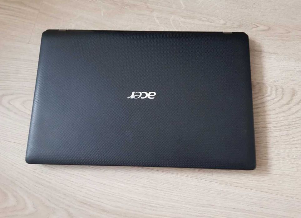 Продам мощный Core i5 ноутбук, 12GB RAM, SSD, 2 видеокарты