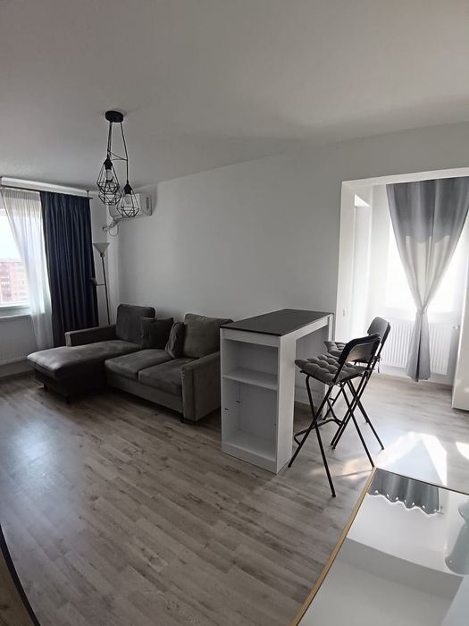 Închiriez garsonieră Militari Residence