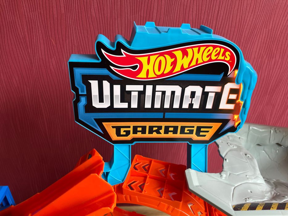 Hot Wheels® Мега гараж с Дракон - City Ultimate Garage™
