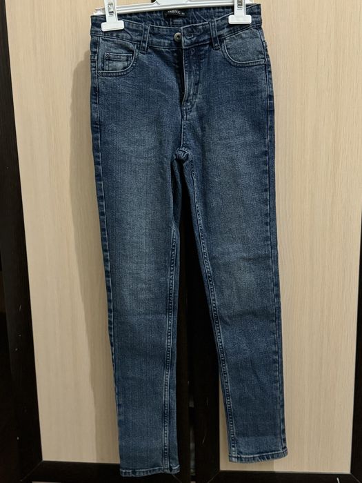 Джинсы для девочки