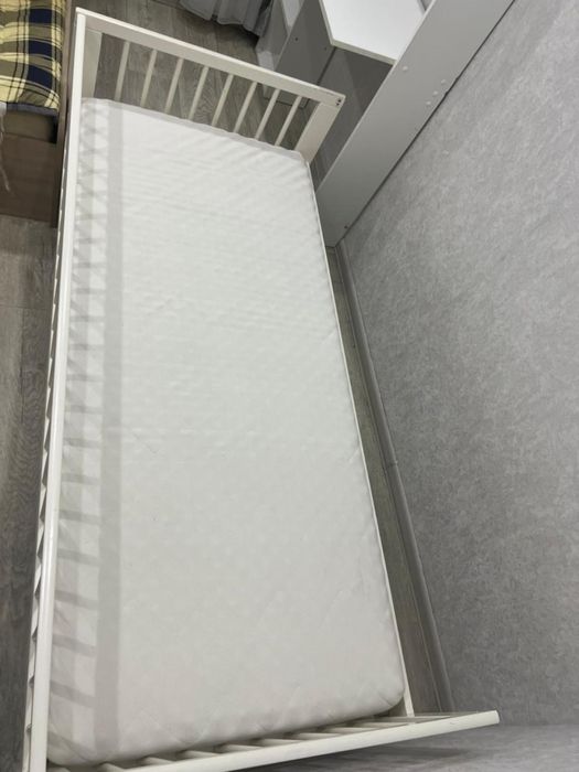 Продам подросковую кровать