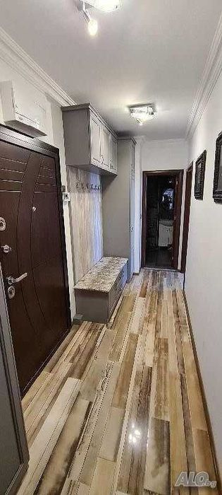 Продава се Двустаен апартамент в София, Гоце Делчев - 70 кв.м за 1808 €/кв.м - Снимка #1