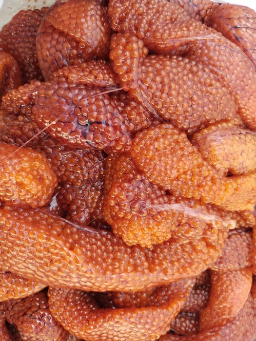 Свежий сырой икра Форель (1кг-380 000)