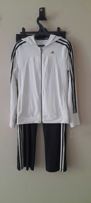продам спортивный костюм