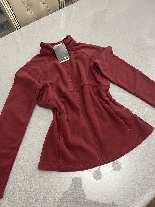 Продам новую Флиссовую кофту